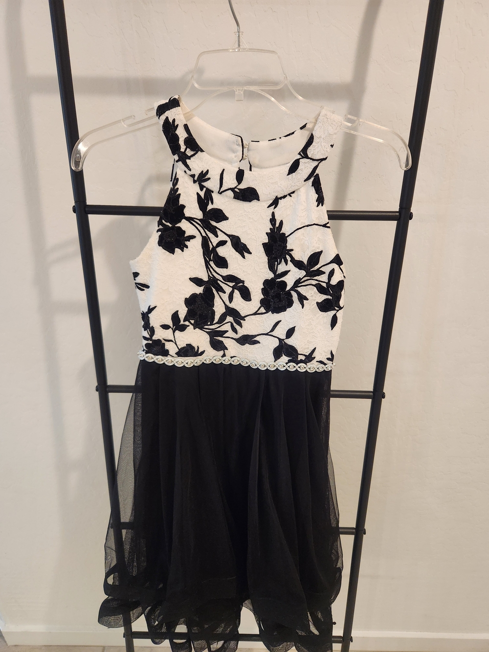 Speechless Black and White Floral Lace Tulle Dress